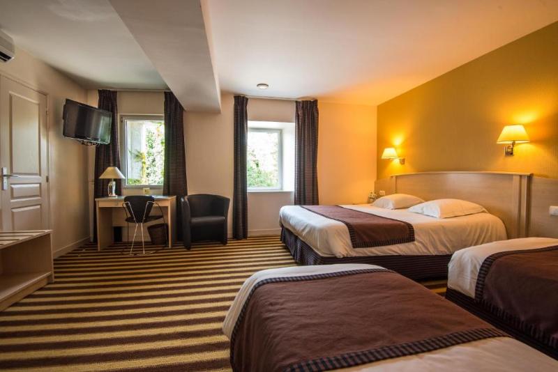 غرفة قياسية رباعية, Logis L Abreuvoir