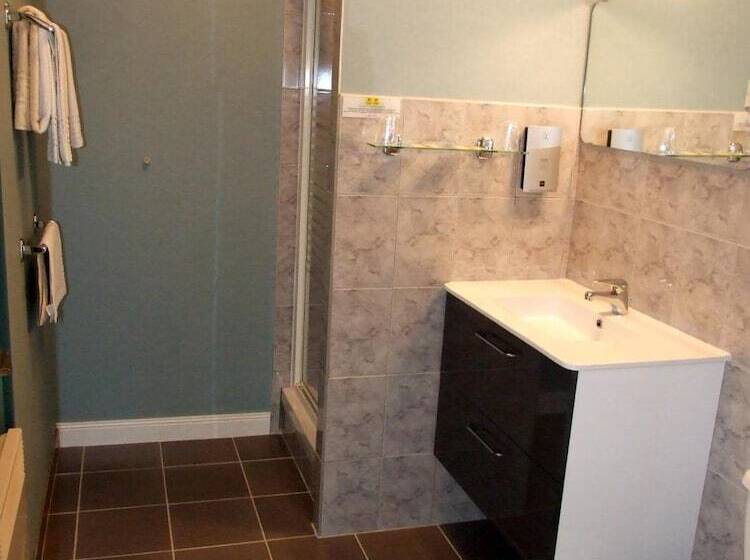 スタンダードルーム, Logis Hotel L Occitan 2 étoiles