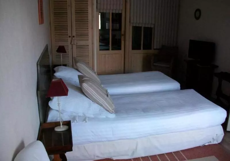 スタンダードルーム, Logis Hôtel Le Central