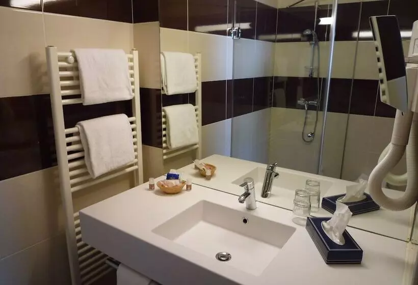 Comfort-huone, The Originals City, Hôtel Rey Du Mont Sion, Saint Julien En Genevois Sud