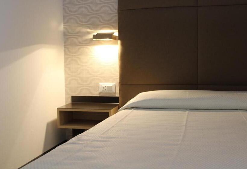 Номер Стандарт Вид на Озеро, Villa Maria