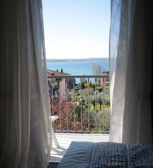 Номер Стандарт Вид на Озеро, Villa Maria