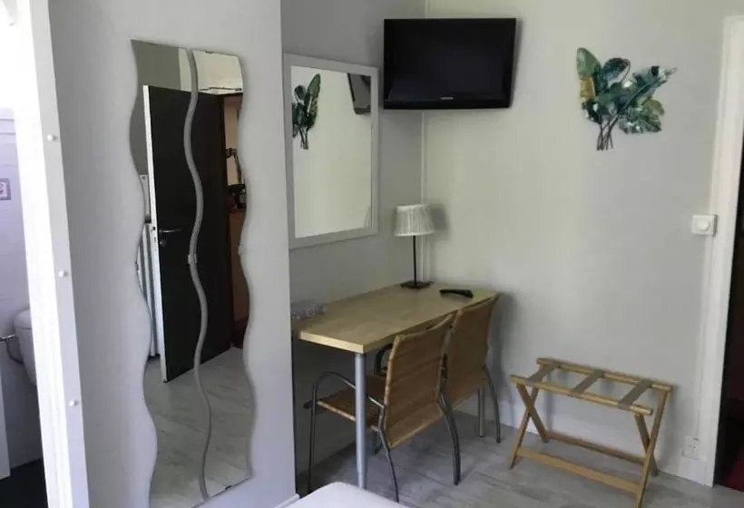 スタンダードルーム, Logis Hotel L Occitan 2 étoiles