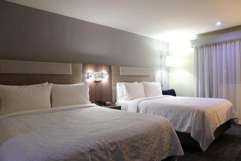 اتاق لوکس, Grand Mercure Dubai City