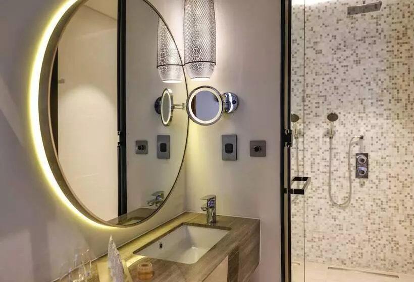 اتاق لوکس, Grand Mercure Dubai City