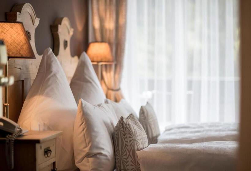 Номер Стандарт Вид на Горы, Chalet Hotel Hartmann Adults Only