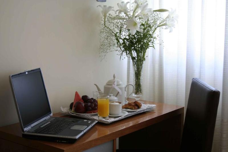 غرفة قياسية, Ariston