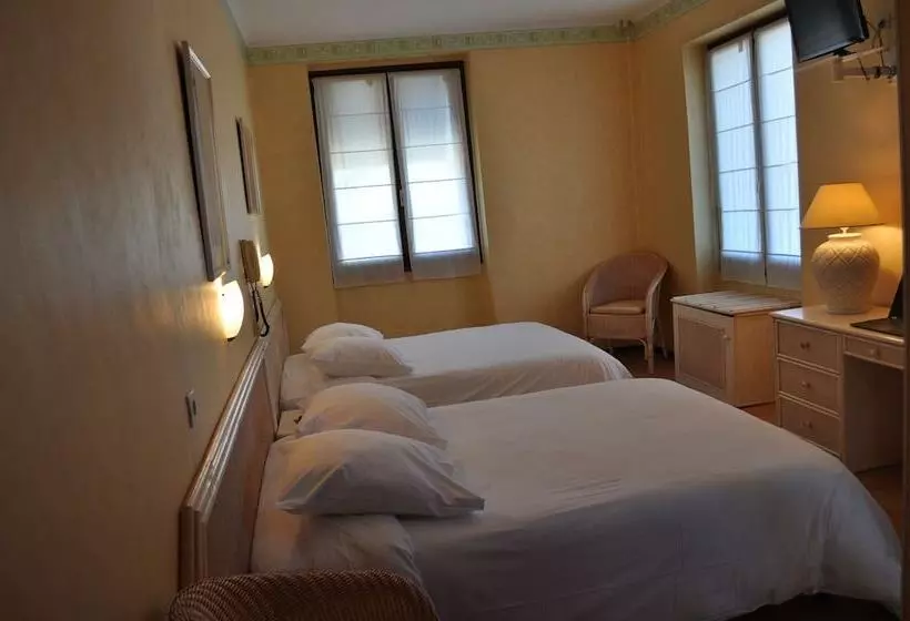 スタンダード４人部屋, Atlantis Hôtel