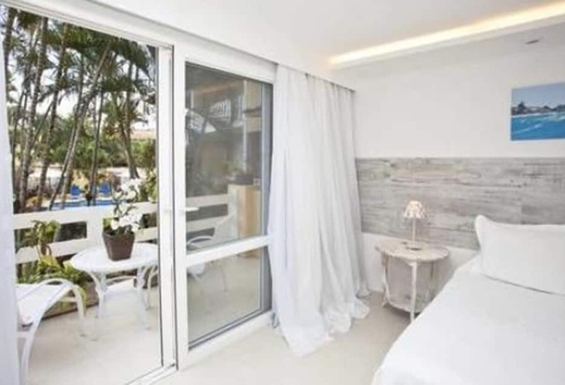 חדר סופריור לשלושה, Auberge De La Langouste