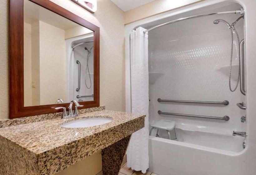 اتاق استاندارد برای معلولان, Comfort Suites Near Universal Orlando Resort