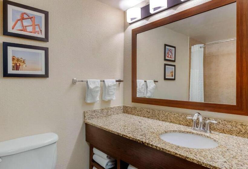 سوییت, Comfort Suites Near Universal Orlando Resort