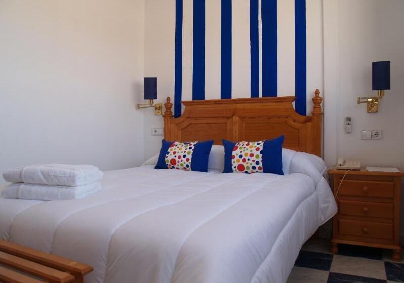 غرفة قياسية فردية, Corona De Atarfe