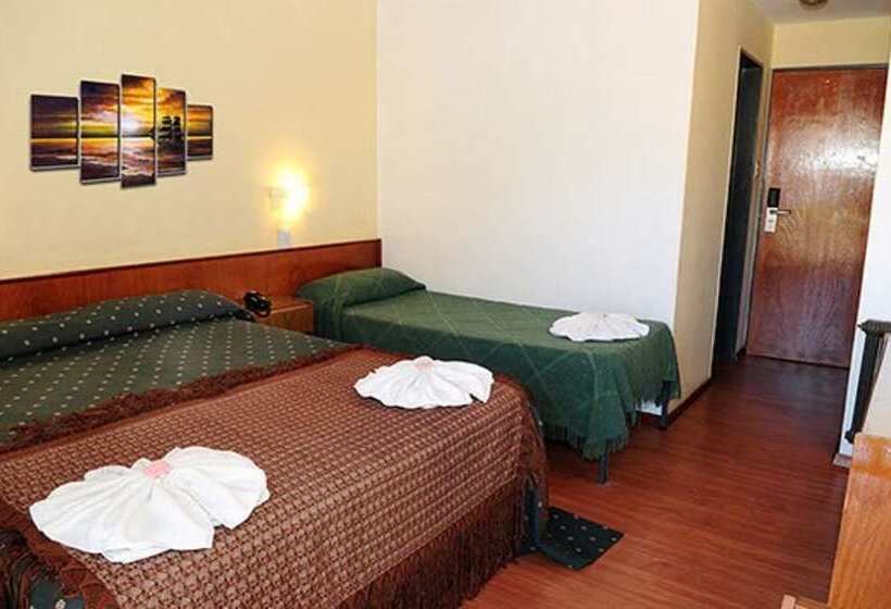 اتاق استاندارد سه نفره, Costanera