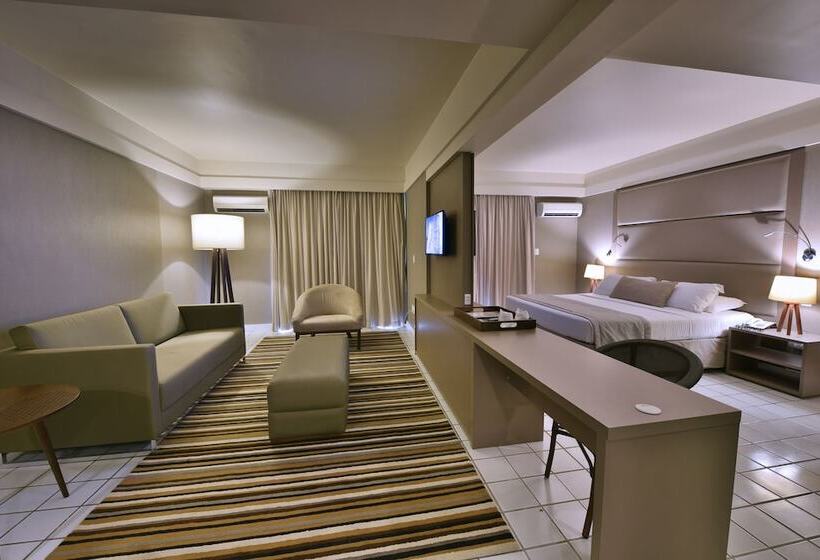 جناح بريميوم, Hardman Praia