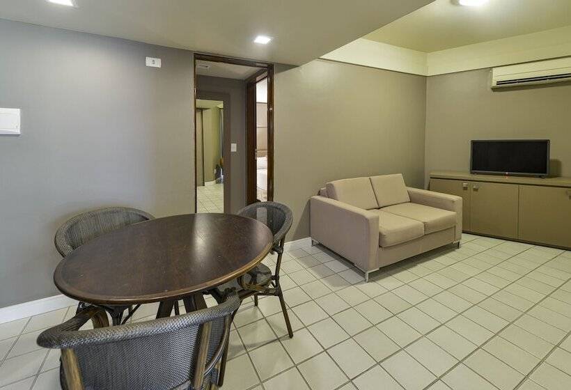 ماستر سويت يطل على البحر, Hardman Praia