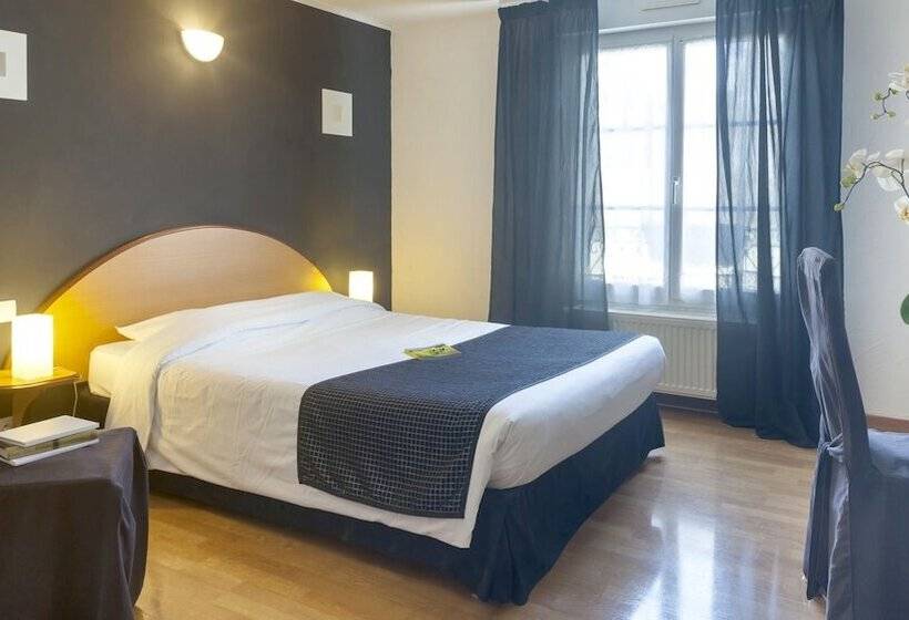 غرفة قياسية, Logis   Hôtel Restaurant L Ecu De France