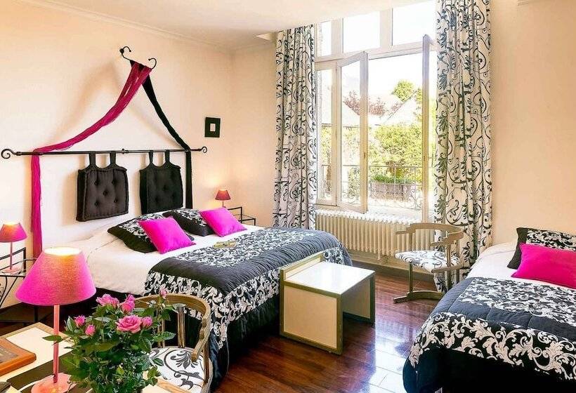 غرفة سوبيريور, Logis   Hôtel Restaurant L Ecu De France