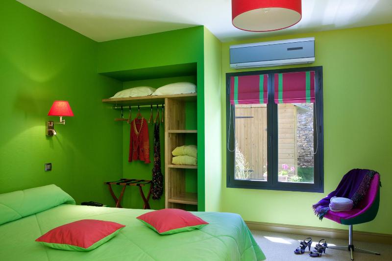 Familie Værelse, Logis Hôtel ô En Couleur