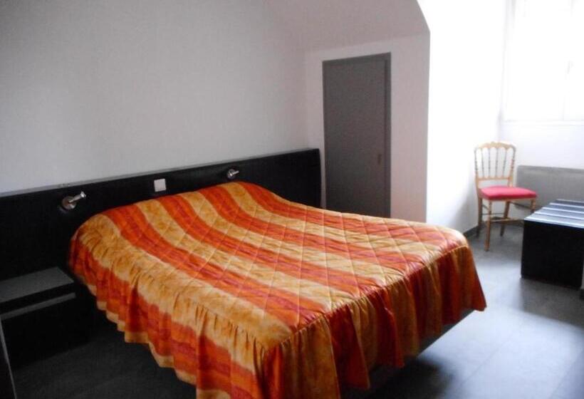 스탠다드 룸, Logis Hôtel Relais Paris Bale   Restaurant La Mangeoire