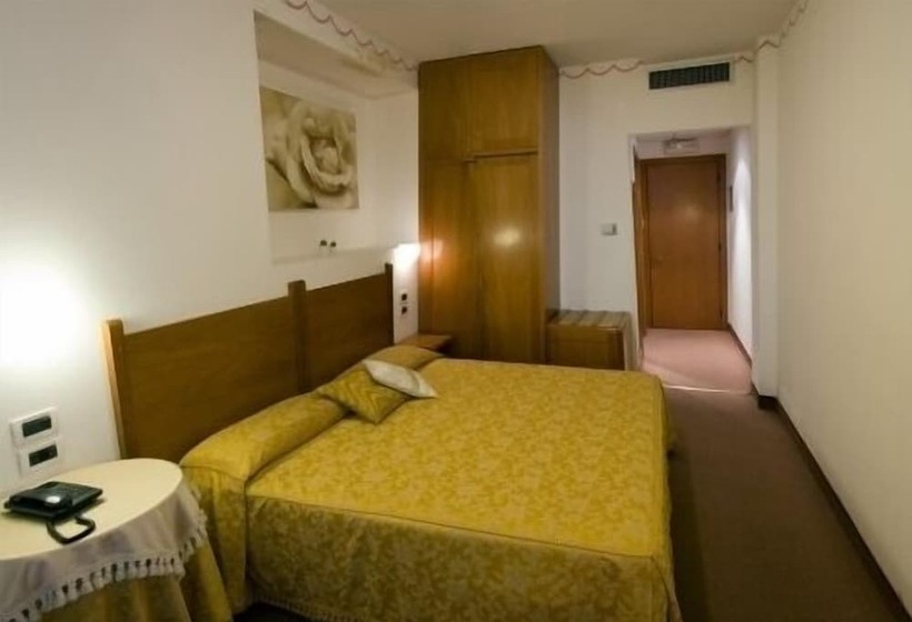 标准间, Ristorante Farneta