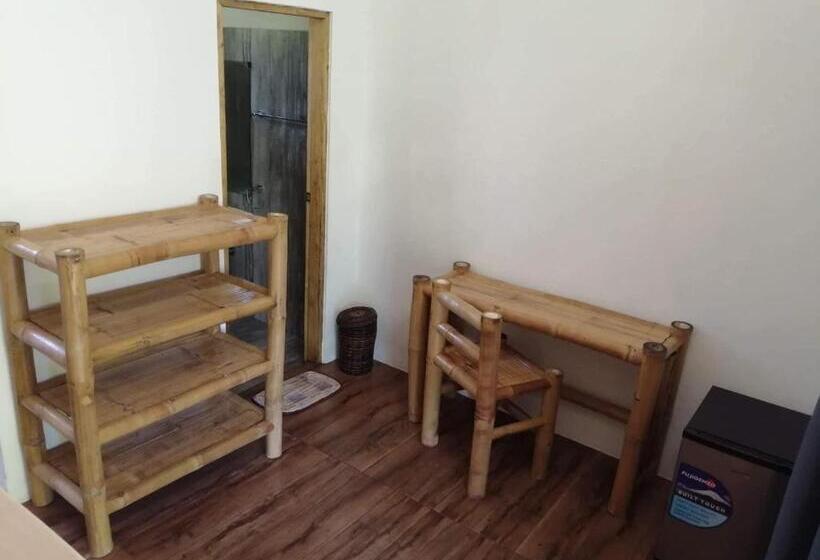 Семейный Номер, Big Bamboo Beach Resort Sipalay