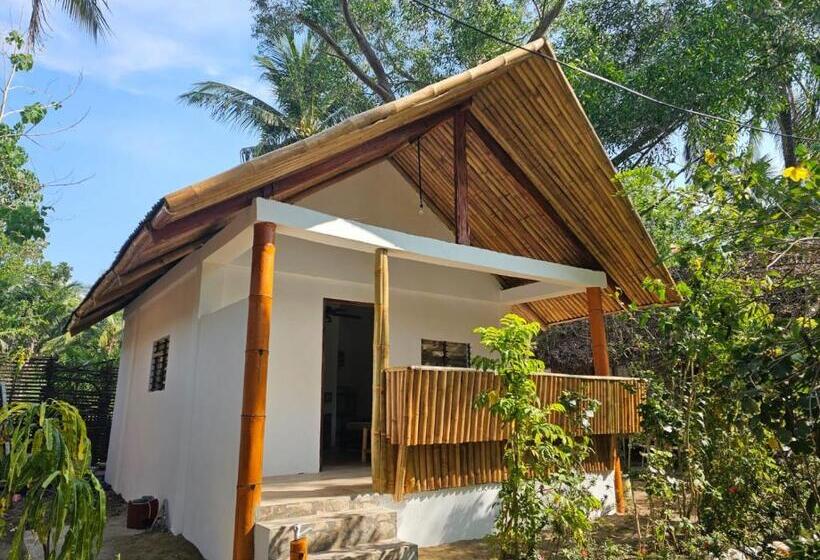 Camera Deluxe con Balcone, Big Bamboo Beach Resort Sipalay