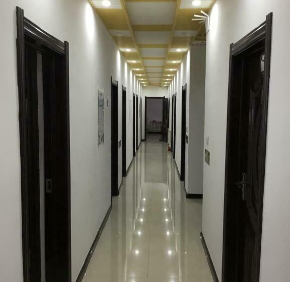 Номер Стандарт, Xiaoguo Travellers  Home