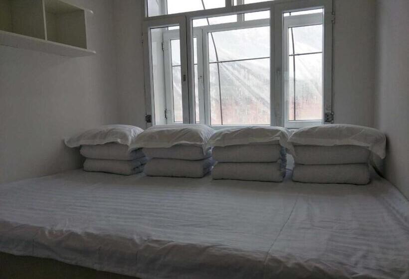 Четырехместный Номер Стандарт, Xiaoguo Travellers  Home