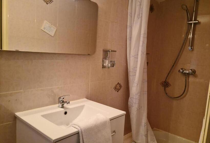 חדר סטנדרט, Auberge La Folie