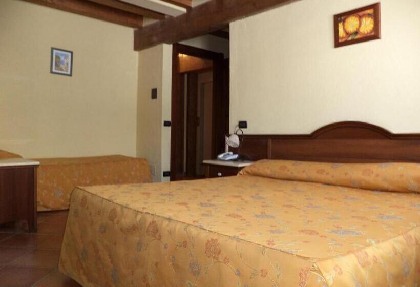 スタンダードトリプルルーム, Cà Fiore