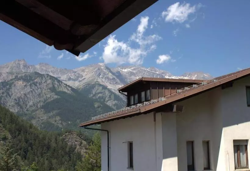 バルコニー付きスタンダードトリプルルーム, Chalet Bellevue