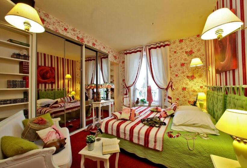 غرفة قياسية, Logis Hôtel Hostellerie Saint Jacques