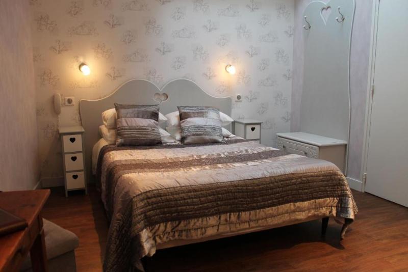 스탠다드 트리플 룸, Hôtel Restaurant Le Moulin De Saint Verand