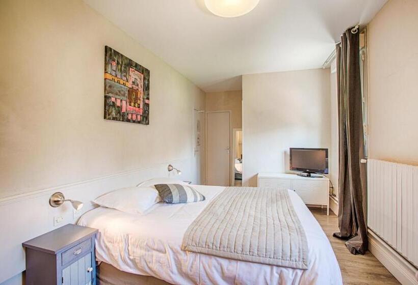 수피리어 룸, L'Ile de Sees