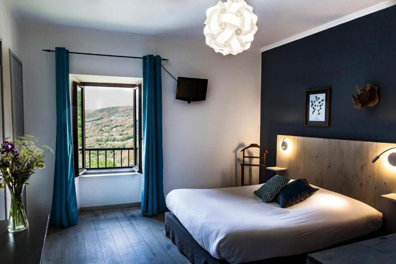 패밀리 룸, Logis Hôtel Restaurant La Mère Biquette