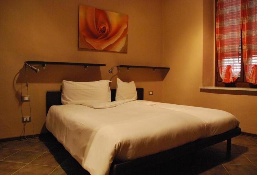 דירת חדר, Residence Corona Grossa