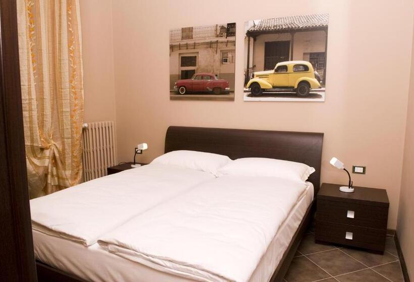 דירת חדר, Residence Corona Grossa