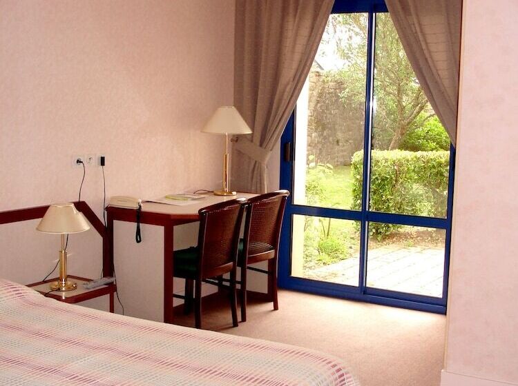 标准房带园景, Restaurant Le Capricorne