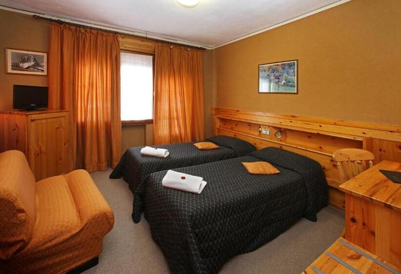 ベーシックトリプルルーム, Splendid