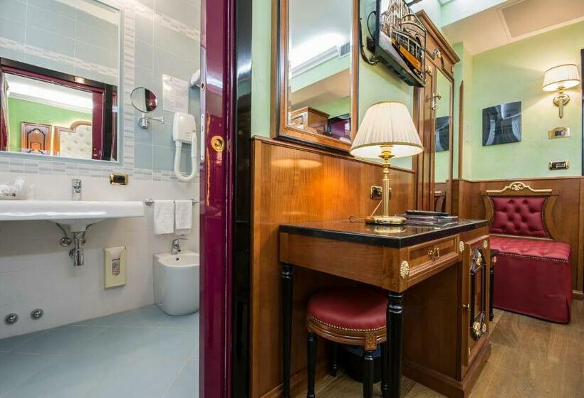 高级大房间, Vittoria