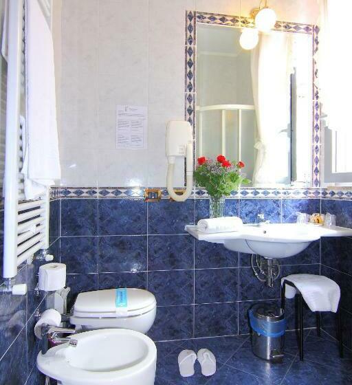 高级大房间, Vittoria