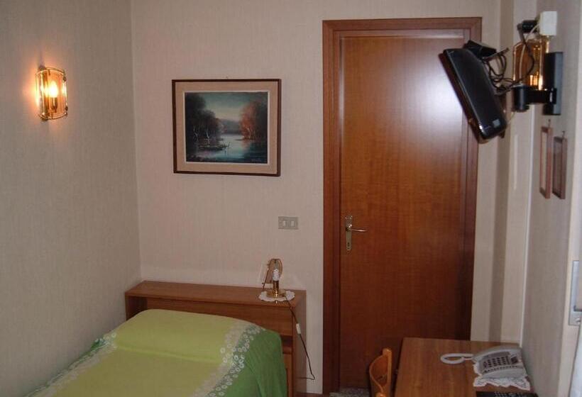 スタンダードシングルルーム, Albergo Luca