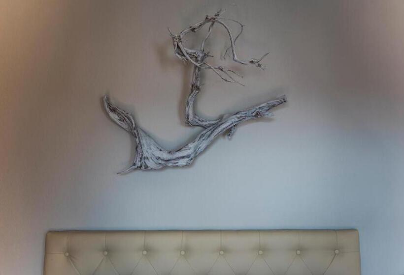 غرفة قياسية مزوَّدة بشُرفة, B&b La Chicca Di Francesca