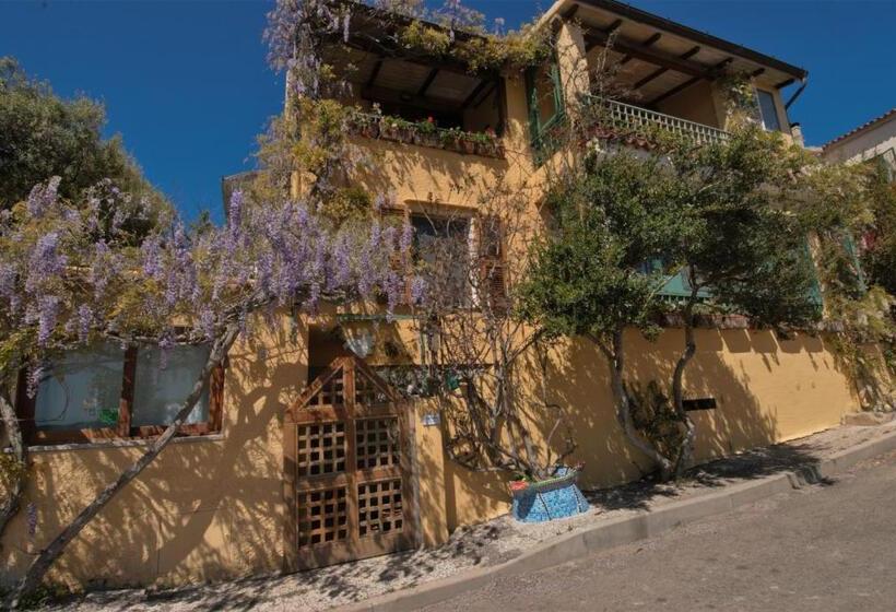 غرفة قياسية مزوَّدة بشُرفة, B&b La Chicca Di Francesca