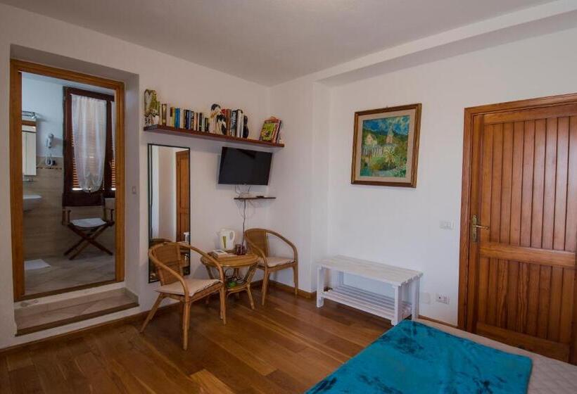 غرفة قياسية, B&b La Chicca Di Francesca