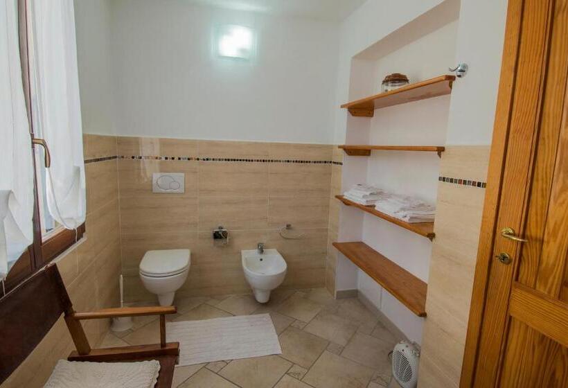 غرفة قياسية, B&b La Chicca Di Francesca