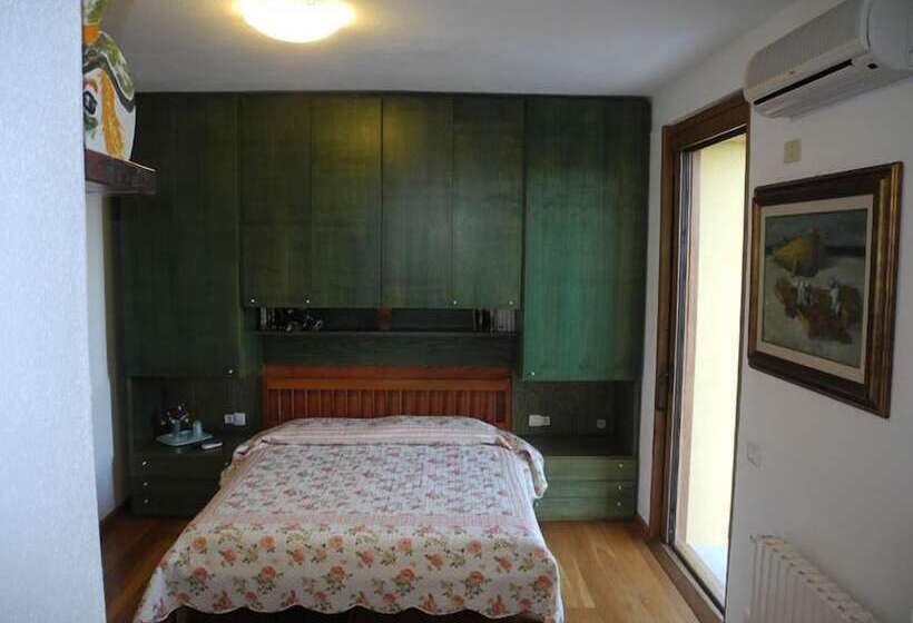 اتاق استاندارد, B&b La Chicca Di Francesca