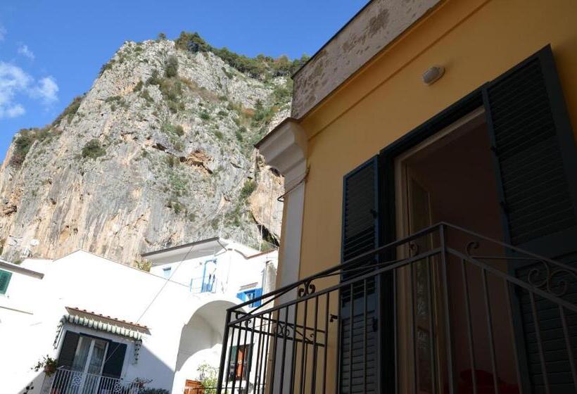 סוויטת ג'וניור עם טרסה, La Piazzetta