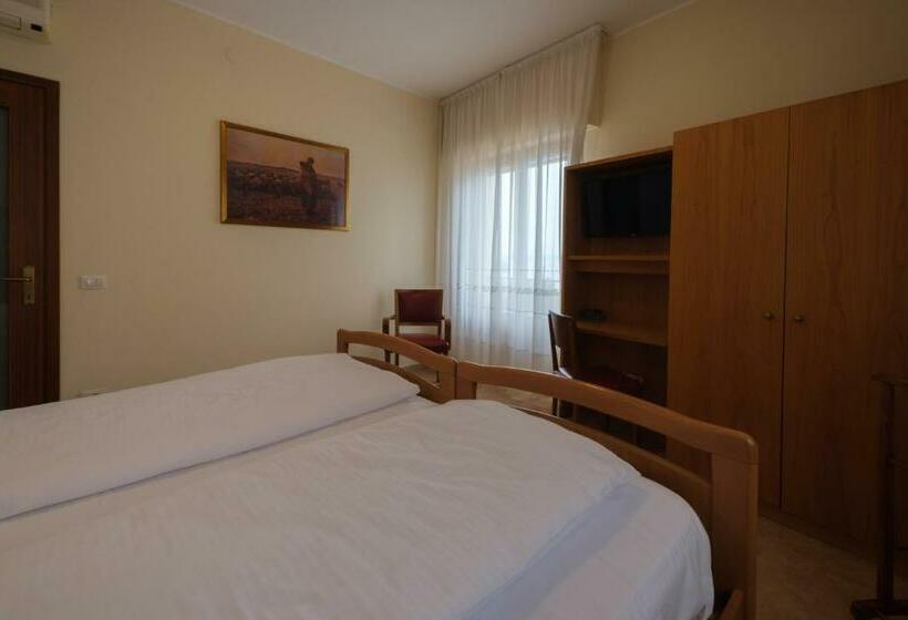 连接 1 卧室公寓, Casa Vacanza Casa Del Padre Nascimbeni