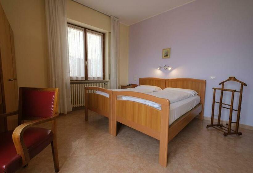 连接 1 卧室公寓, Casa Vacanza Casa Del Padre Nascimbeni